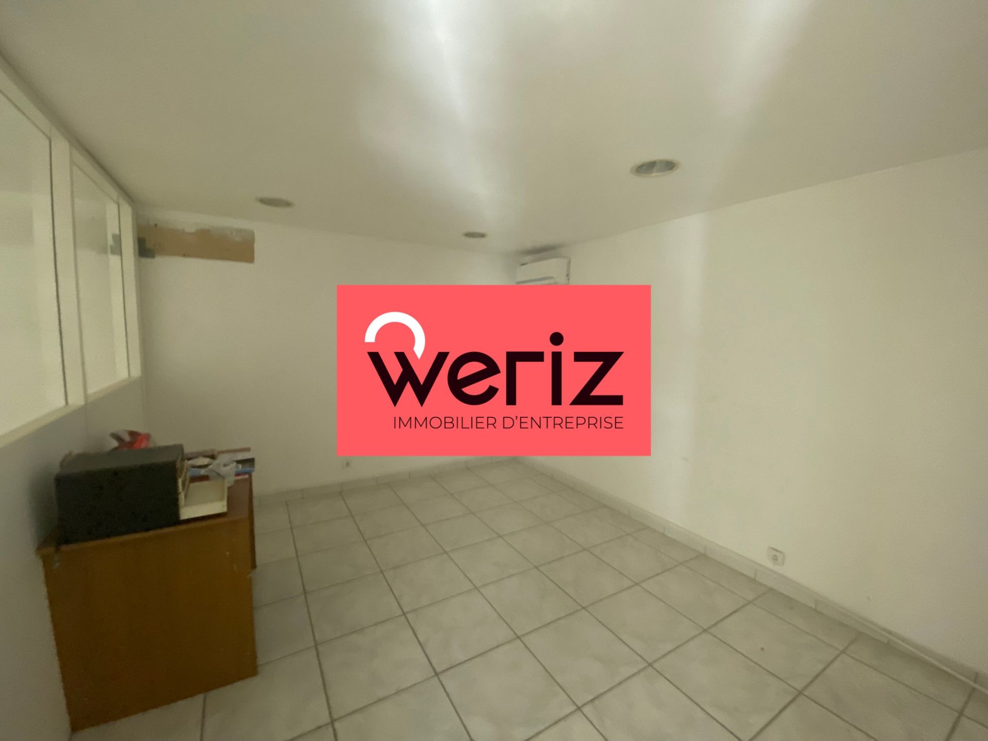 Location Entrepôt Aubagne 13400